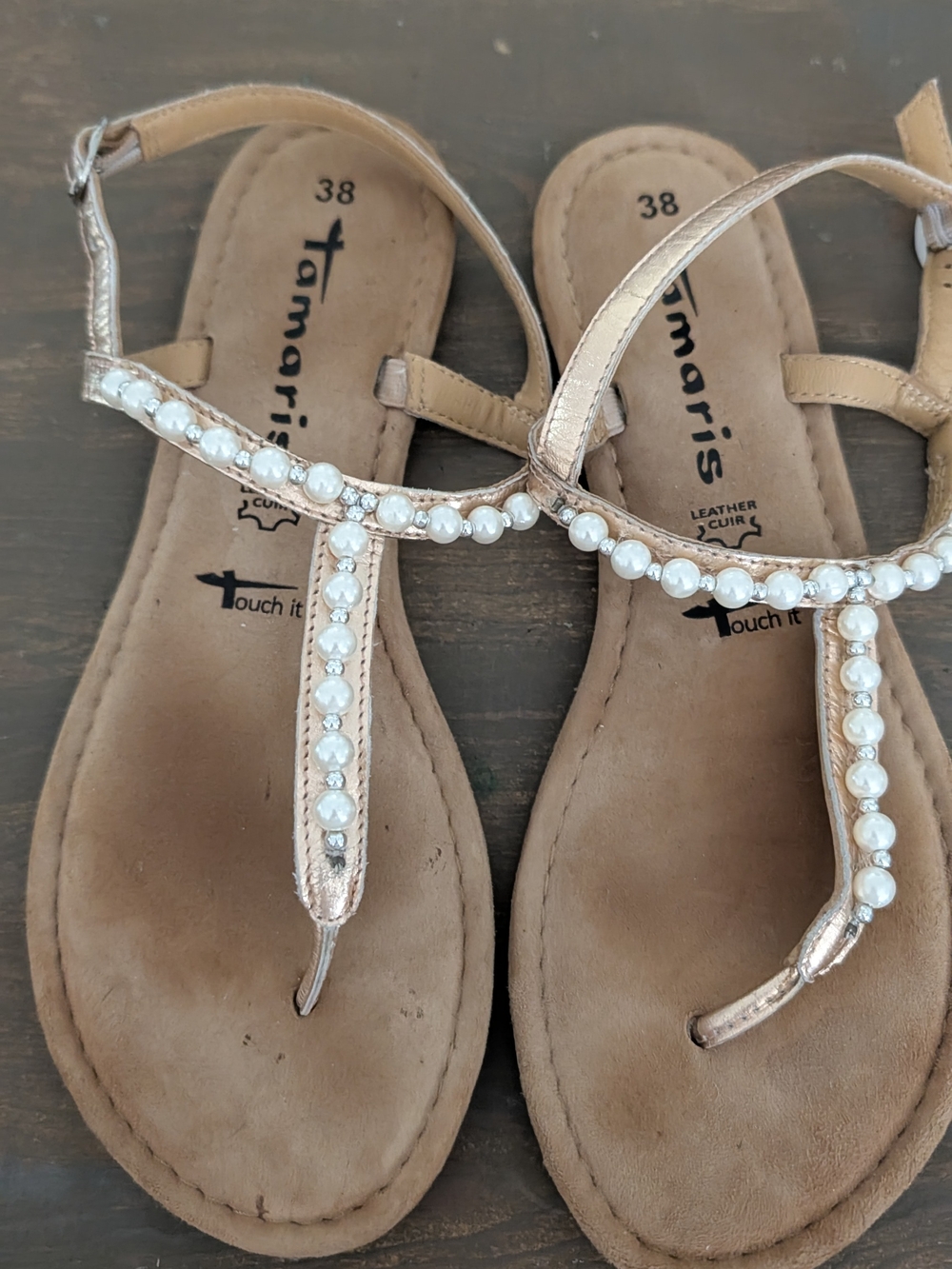Tamaris Pearl-Embellished Metallic Tan T-Strap Sandals Size 38 (7.5)